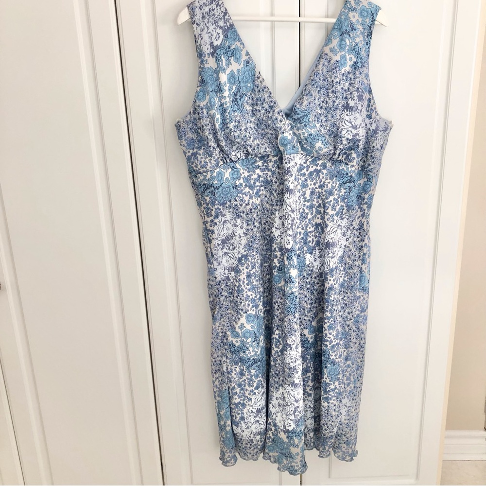 Gloria Vanderbilt XL Light Blue Floral Surplice Dress Y2K Faux Wrap Lined